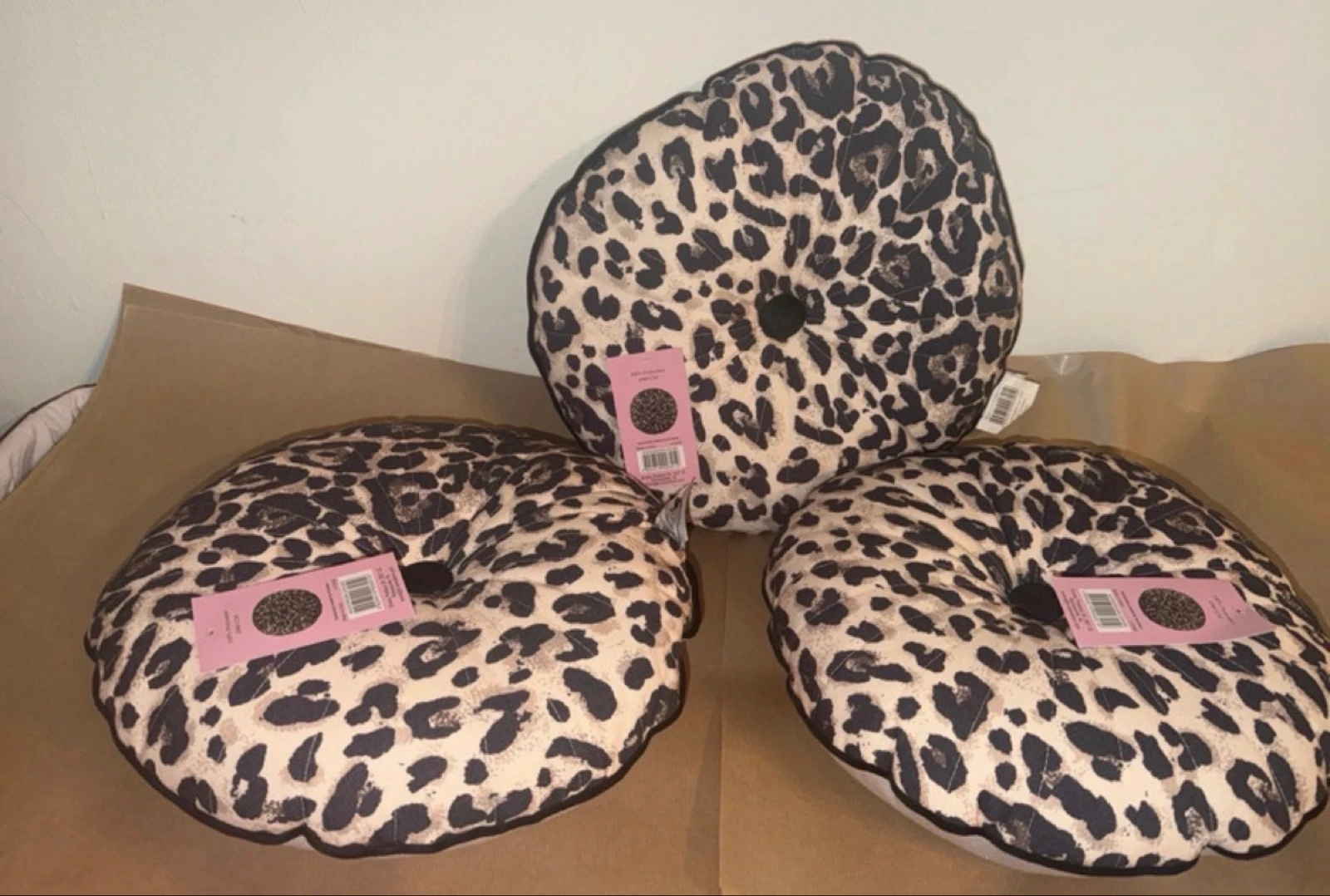 3 cushions 40cm 